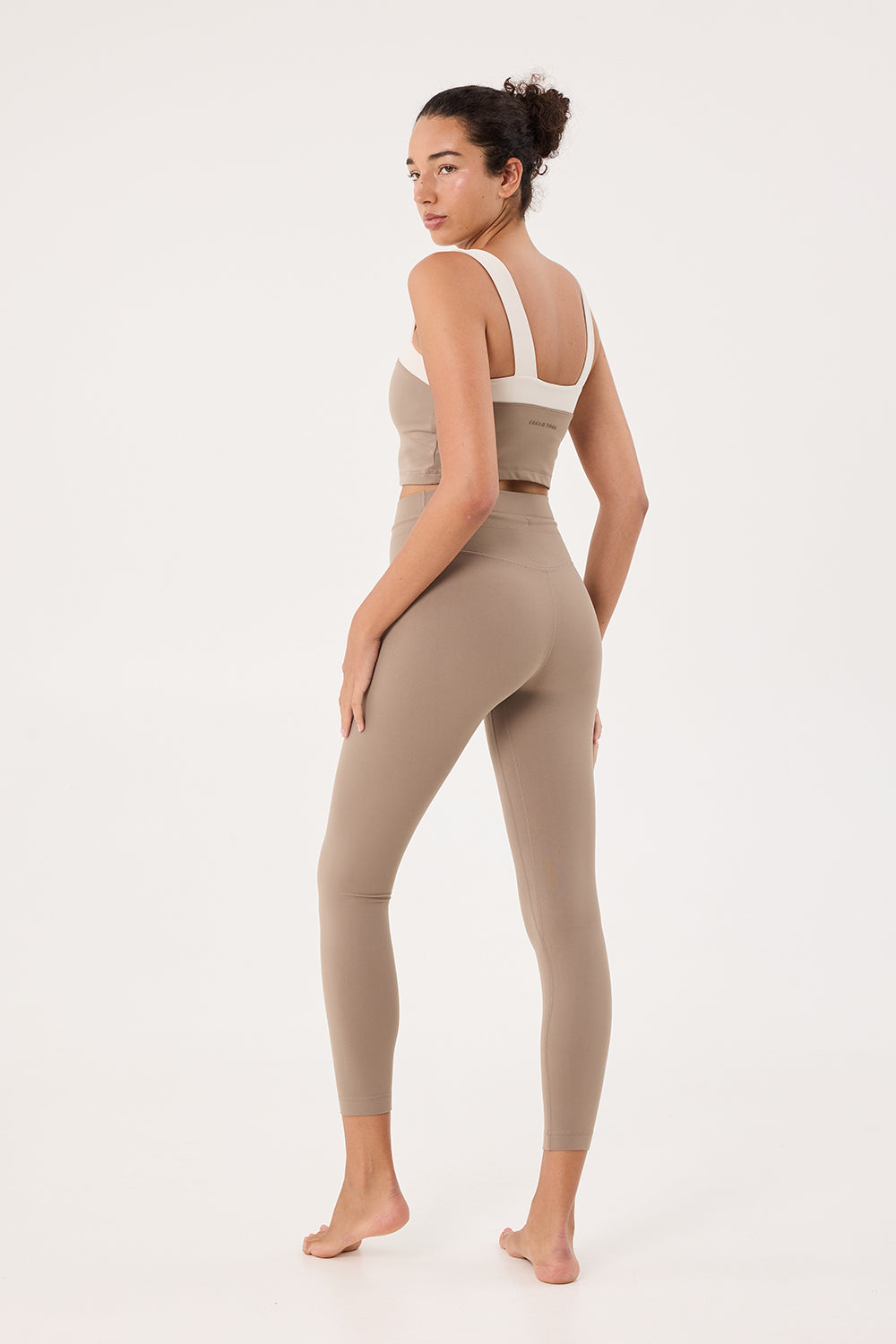 Aria 7/8 Length Leggings in Taupe