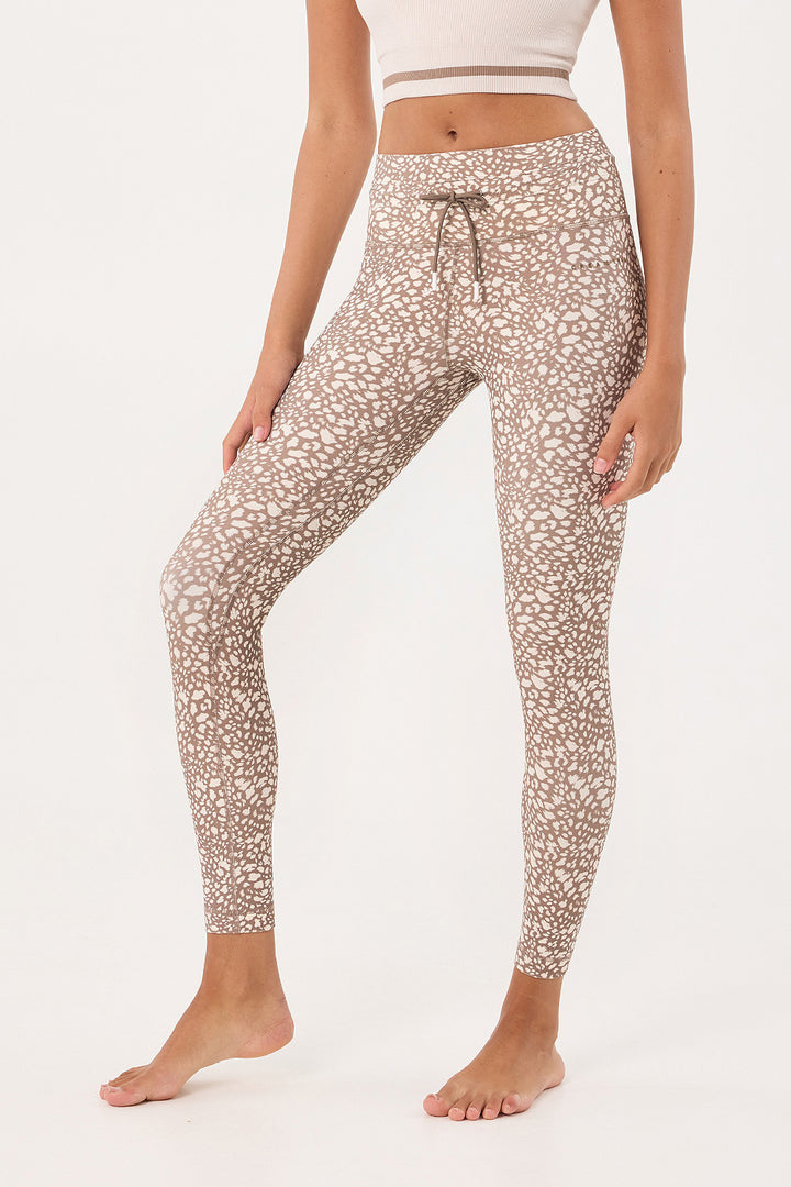 Aria 7/8 Length Leggings in Cheetah