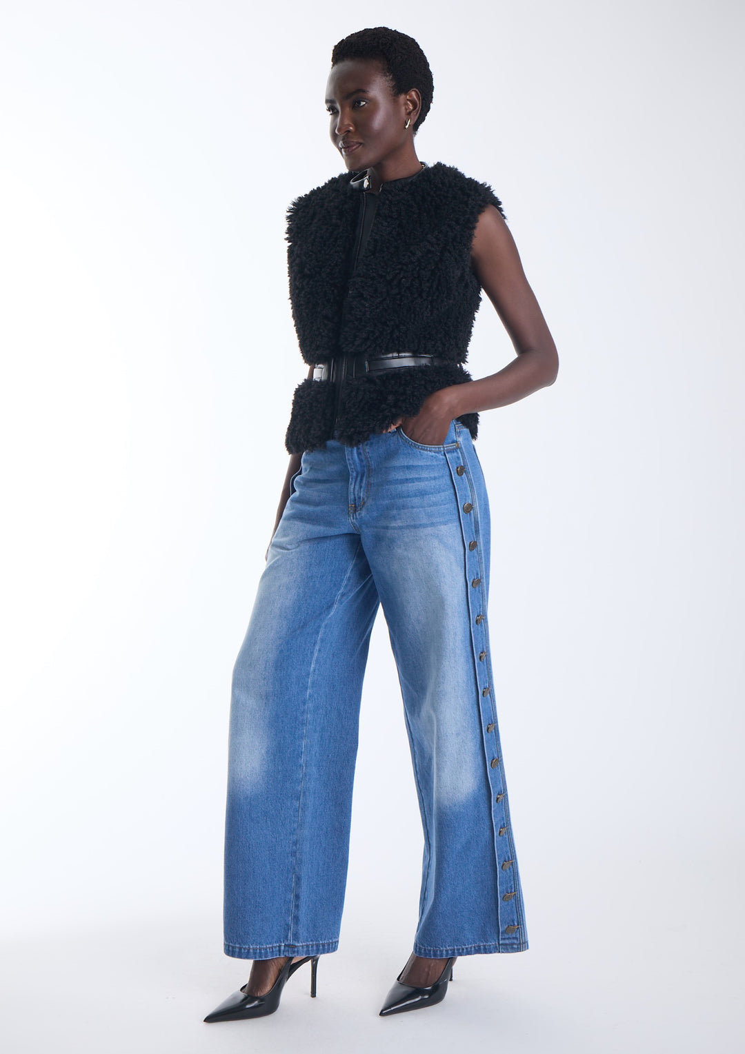 Moni Fur Vest