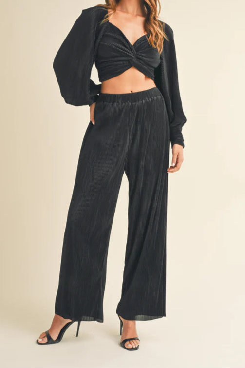 Black Twisted top and pants set