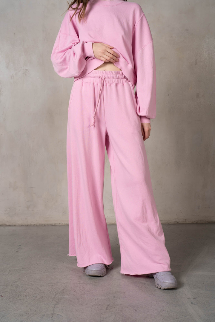 Matching Rib Semi Cropped Sweatshirt with Wide Oversized Sweatpants